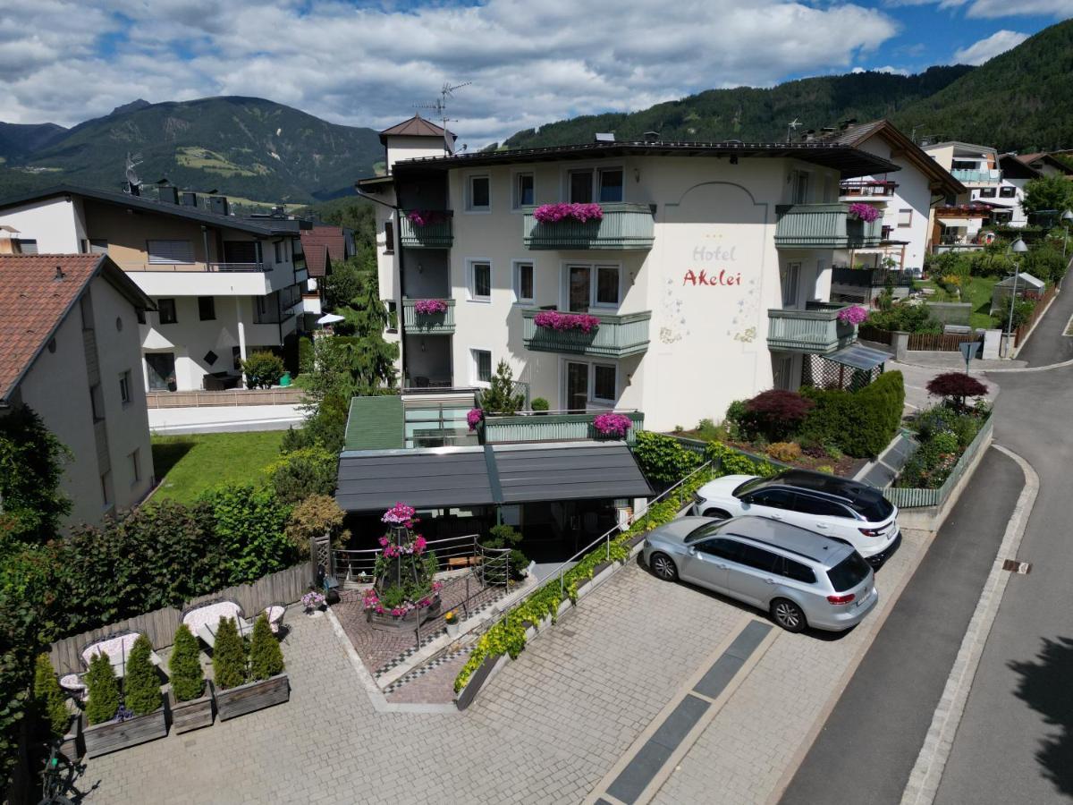 Hotel Akelei Brunico Exterior photo